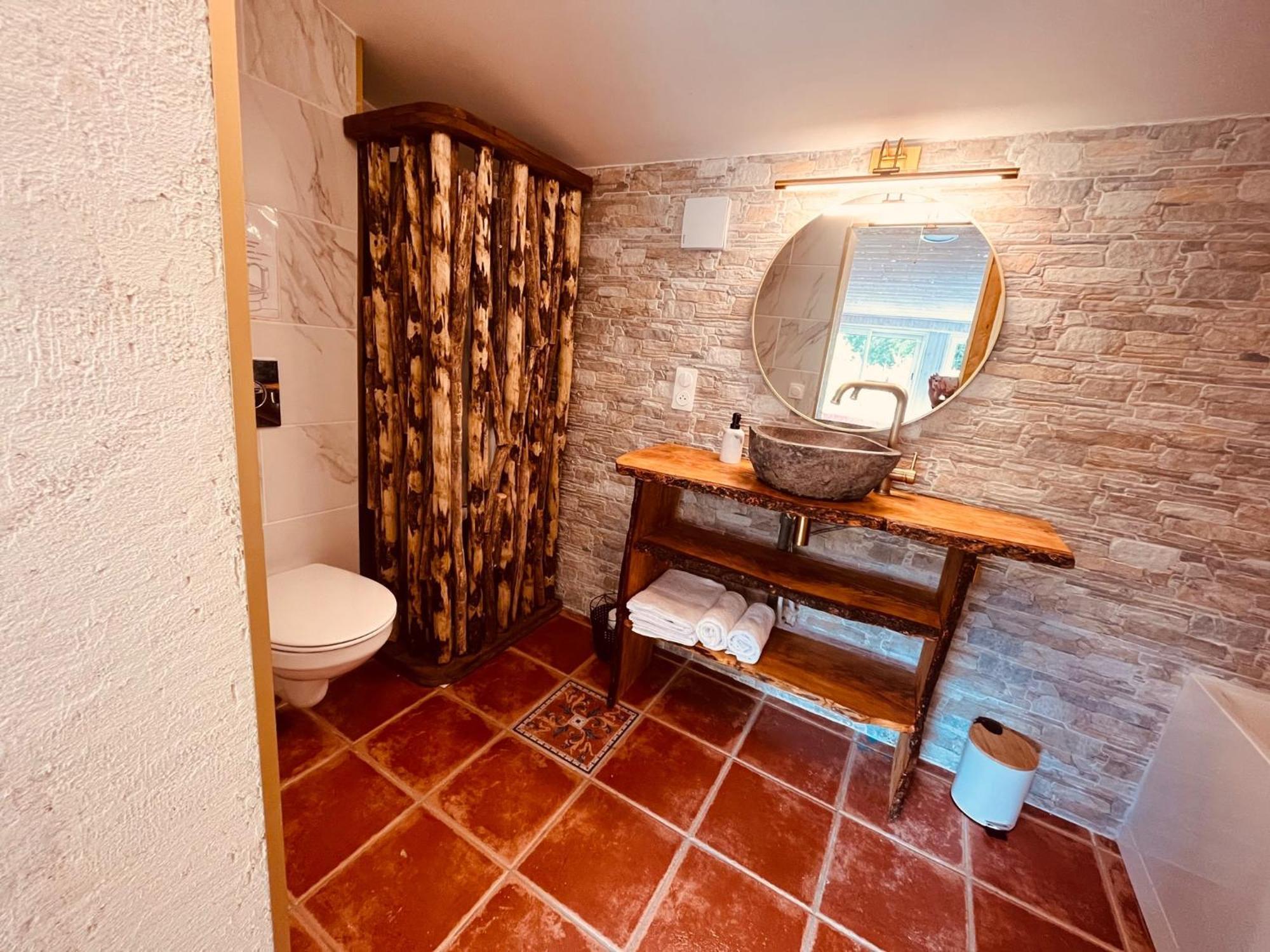 Domaine Amourella Aparthotel Lambesc Room photo